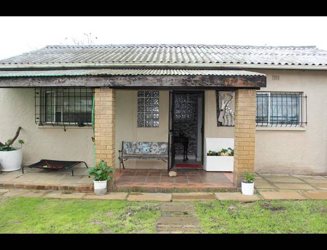 3 BEDROOM HOUSE FOR SALE IN RUYTERWACHT